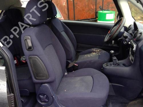 Front right panel PEUGEOT 308 I (4A_, 4C_) 1.6 HDi | BP31199007C59 