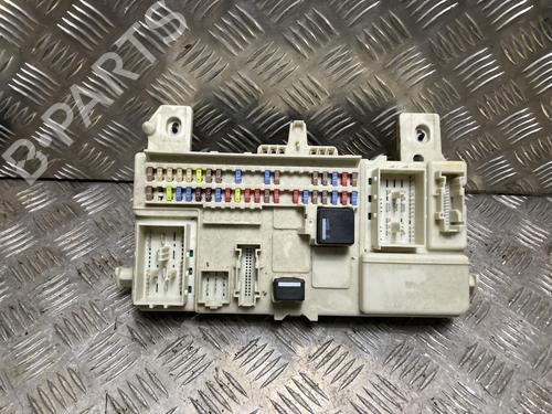 Used Fuse box Fuse box VOLVO C30 (533) 1.6 D (109 hp) 34039013 34039013
