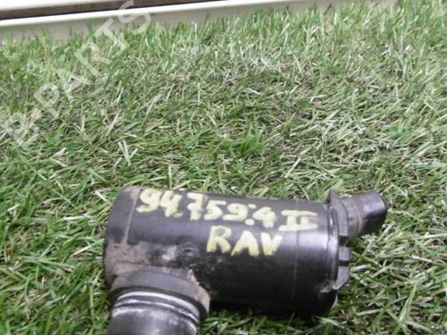 Sprinklervæskepumpe TOYOTA RAV 4 II (_A2_) 2.0 D 4WD (CLA20_, CLA21_, CLA20R, CLA21R) | BP13130604E24 