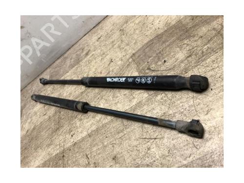 Tailgate lift support BMW 1 (E87) 118 d | BP20612145C138 