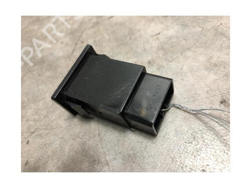 Switch TOYOTA AVENSIS (_T25_) 2.0 D-4D (CDT250_, CDT250R) | BP20625538I30