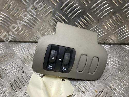 switch-renault-scenic-ii-jm01_-2003-2004-2005-2006-2007-2008-2009-2010-32241084 main image