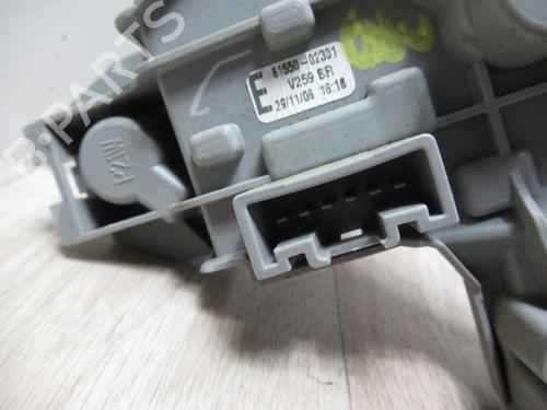 Used Licence plate light TOYOTA COROLLA (_E12_) 1.6 VVT-i (ZZE121_, ZZE121R) (110 hp) 13291028