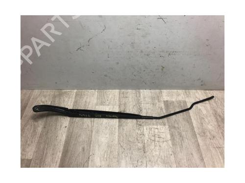 Front windshield wiper arm RENAULT MEGANE IV Grandtour (K9A/M/N_) 1.5 Blue dCi 115 (K9A6) | BP23186815C143 