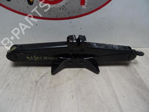 Jack Kit NISSAN PRIMERA Hatchback (P12) 1.9 dCi | BP30783184C119