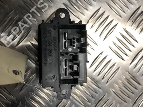 Heater resistor CHRYSLER GRAND VOYAGER V (RT) 2.8 CRD | BP21597439M108 - Image 2