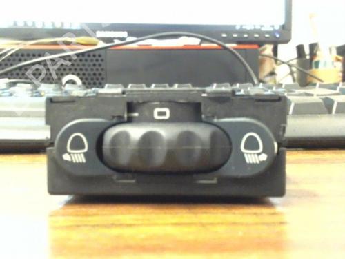 Headlight adjuster motor RENAULT MEGANE I (BA0/1_) 1.9 D Eco (BA0A, BA0U, BA0R) | BP13136941E19 