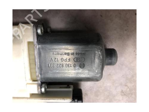 Vindusheismotor høyre bak RENAULT MEGANE III Hatchback (BZ0/1_, B3_) 1.9 dCi (BZ0N, BZ0J) | BP20621815E22 