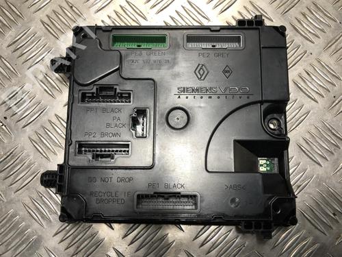 Used Fuse box RENAULT LAGUNA III (BT0/1) 1.5 dCi (BT00, BT0A, BT0T, BT1J) (110 hp) 23134396
