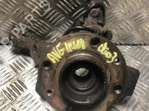 Left front steering knuckle RENAULT CLIO III (BR0/1, CR0/1) 1.5 dCi | BP31021582M25