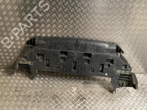 Used Underbody protection Underbody protection PEUGEOT 5008 (0U_, 0E_) 2.0 HDi 150 / BlueHDi 150 (150 hp) 33294267 33294267