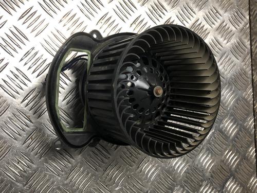 Used Heater blower motor Heater blower motor RENAULT MEGANE IV Hatchback (B9A/M/N_) 1.5 Blue dCi 115 (B9A6) (116 hp) 34415683 34415683