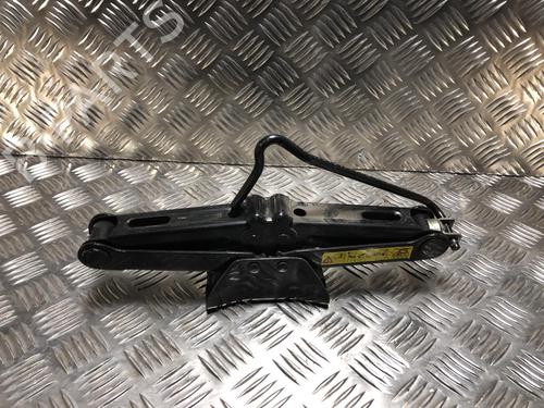 Used Jack Kit PEUGEOT 206+ (2L_, 2M_) 1.4 HDi eco 70 (68 hp) 21680081