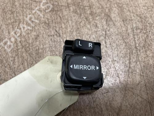 Used Mirror switch TOYOTA COROLLA Verso (ZER_, ZZE12_, R1_) 2.0 D-4D (CUR10_, CUR10R) (116 hp) 13293551