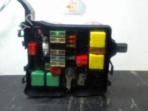 Used Fuse box PEUGEOT 208 I (CA_, CC_) 1.2 VTI 82 (82 hp) 13261304