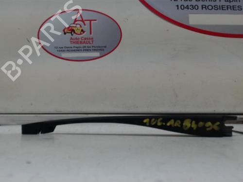 Used Rear windshield wiper arm PEUGEOT 106 II (1A_, 1C_) 1.0 i (50 hp) 13266460