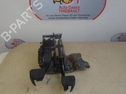 Pedal CITROËN C3 Pluriel (HB_) 1.4 HDi (68 hp) 12969412
