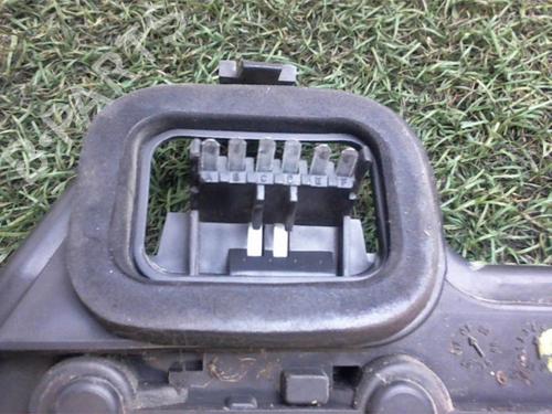 Lampa oświetlenia tablicy rejestracyjnej OPEL ZAFIRA A MPV (T98) 2.0 DTI 16V (F75) | BP27483602I40 