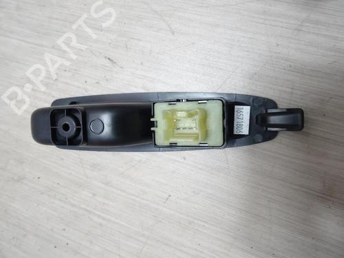 Used Right rear window switch RENAULT CLIO IV (BH_) 0.9 TCe 90 (BHNF, BHMA, BHMH, BHJK, BHJR) (90 hp) 13277645