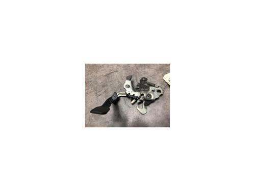 Used Hood lock PEUGEOT 5008 (0U_, 0E_) 1.6 HDi (112 hp) 20634907
