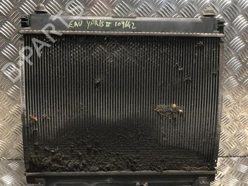 Used Water radiator TOYOTA YARIS (_P9_) 1.4 D-4D (NLP90_, NLP90R) (90 hp) 31201747