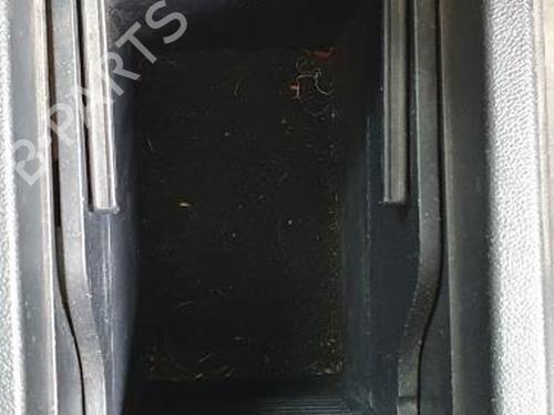 Console centrale RENAULT KOLEOS I (HY_) 2.0 dCi (HY0K) (150 hp) 28704536