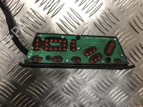 Switch VOLVO XC90 I (275) D5 AWD | BP31202573I30