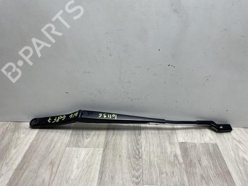 Used Front windshield wiper arm VW GOLF VII (5G1, BQ1, BE1, BE2) 1.6 TDI (105 hp) 23128305