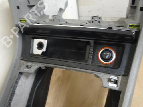 Middle console VW PASSAT B6 (3C2) 2.0 FSI | BP29526800I22
