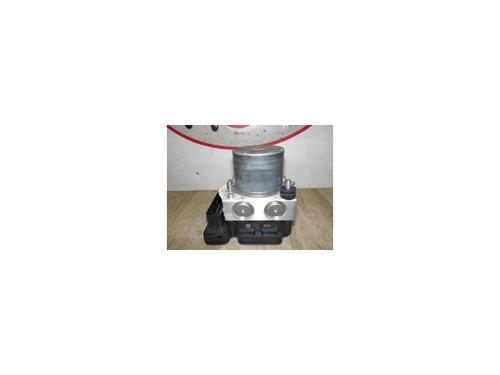 Used ABS pump RENAULT KANGOO / GRAND KANGOO II (KW0/1_) 1.5 dCi 80 (KW15) (80 hp) 13292652