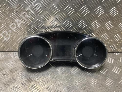 Cockpit PEUGEOT 5008 (0U_, 0E_) 2.0 HDi 150 / BlueHDi 150 (150 hp) 32784808