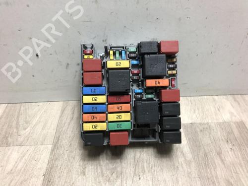 Used Fuse box FIAT DOBLO Bus (263_) 1.3 D Multijet (263AXC1A) (90 hp) 23034809