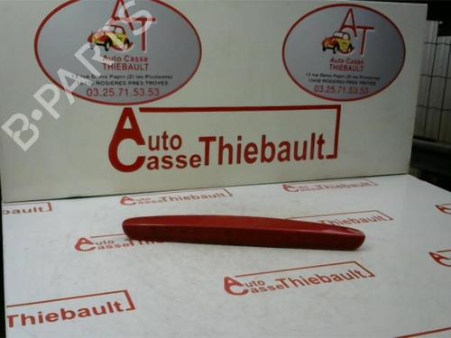 Used Third brake light RENAULT LAGUNA II Grandtour (KG0/1_) 2.0 16V IDE (KG0N) (140 hp) 30674360