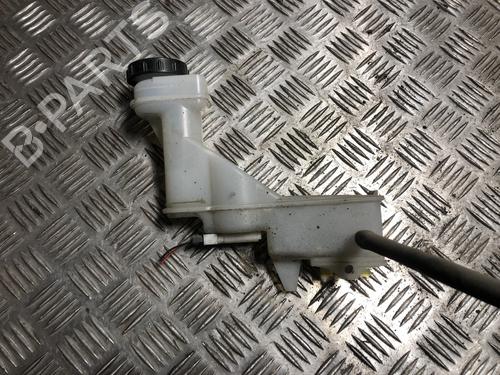 Used Brake fluid reservoir NISSAN QASHQAI I (J10, NJ10) 1.5 dCi (110 hp) 32784820