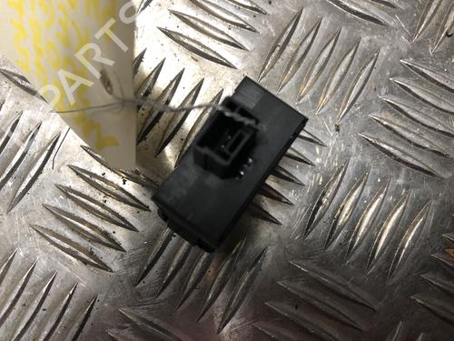 Switch PEUGEOT 2008 I (CU_) 1.6 BlueHDi 100 | BP31198541I30