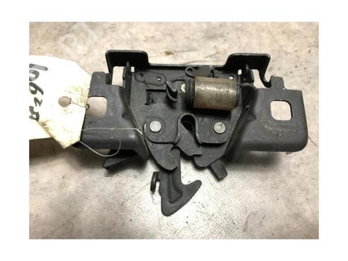 Hood lock RENAULT CLIO IV (BH_) 0.9 TCe 90 (BHNF, BHMA, BHMH, BHJK, BHJR) | BP20624530C133 