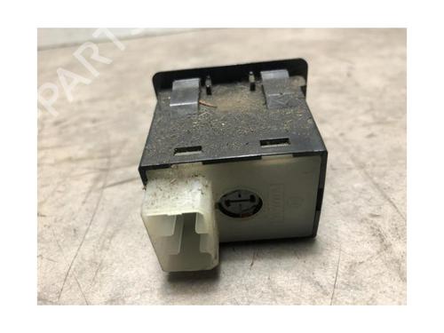 Switch TOYOTA LAND CRUISER 90 (_J9_) 3.0 TD (KZJ90_, KZJ95_, KZJ90R, KZJ95R, KZJ90W, KZJ95W) | BP19940427I30 
