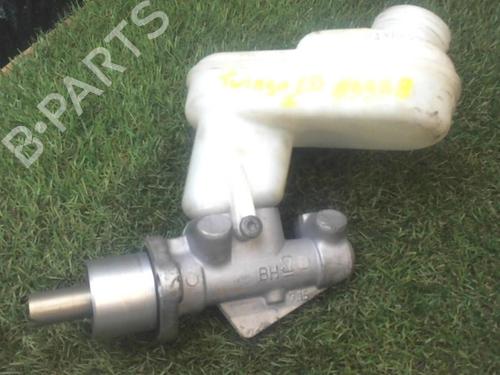 Hovedbremsecylinder RENAULT TWINGO II (CN0_) 1.2 16V (CN04, CN0B) (75 hp) 22790954