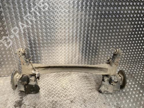 Bakaksel Bakaksel PEUGEOT 3008 II SUV (MC_, MR_, MJ_, M4_) 1.2 THP/ PureTech 130 (MRHNSM, MRHNSU, MRHNSJ, MRHNYW,... (131 hp) 36004388 36004388