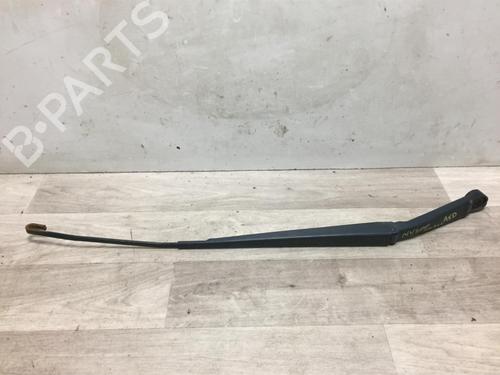 Used Front windshield wiper arm NISSAN NV200 Van 1.5 dCi 85 (M20, M20N, M20M) (86 hp) 20631916