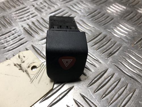 Bouton de warning RENAULT KANGOO (KC0/1_) 1.9 dCi 4x4 (84 hp) 32143196
