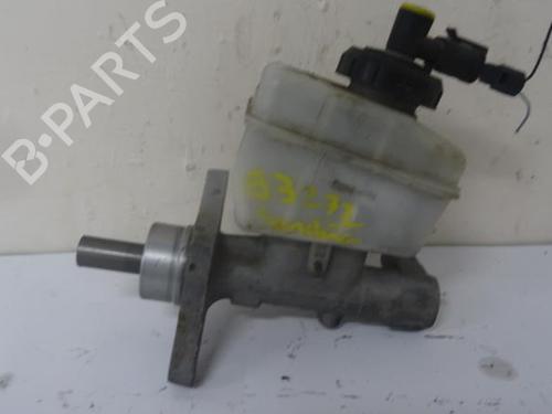 Used Brake master cylinder DACIA SANDERO 1.5 dCi (86 hp) 13276748