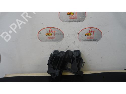 Used Licence plate light PEUGEOT 206 Hatchback (2A/C) 2.0 HDI 90 (90 hp) 13128810