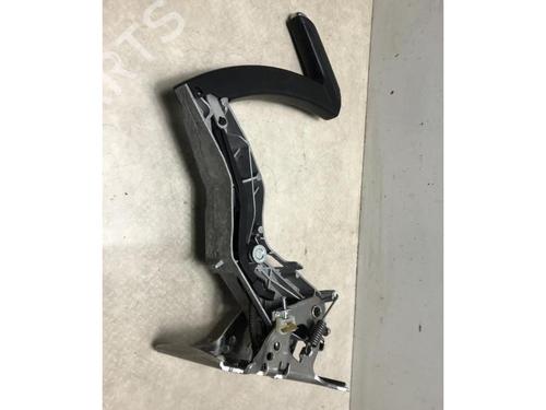 Hand brake RENAULT MEGANE IV Hatchback (B9A/M/N_) 1.2 TCe 130 (B9MR) | BP23186623I18 