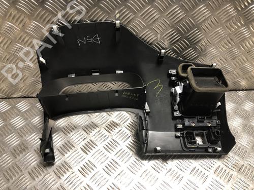 Difusor / Saída de ar Difusor / Saída de ar HONDA CIVIC VIII Saloon (FD, FA) 1.3 IMA (FA3, FD3) (95 hp) 34267764 34267764