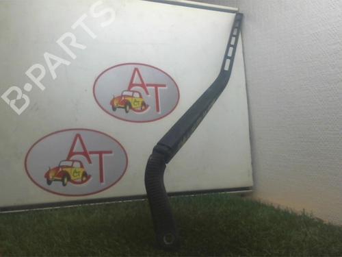 Used Front windshield wiper arm CITROËN C4 Coupe (LA_) 1.4 16V (88 hp) 20630964