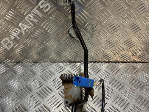 Used Break pedal OPEL FRONTERA B (U99) 2.2 DTI (6B_ZC, 6B_VF, 6B_66, 6B_76) (116 hp) 23567662