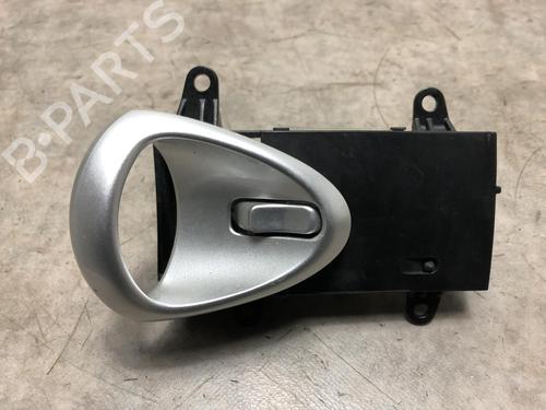 Used Front right interior door handle Front right interior door handle NISSAN 350Z Roadster (Z33) 3.5 (AAZ33) (301 hp) 23036602 23036602