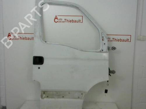 Used Right front door RENAULT MASTER II Platform/Chassis (ED/HD/UD) 2.2 dCI 90 (ED0G, ED0N, HD0G, HD0N, HD1G, HD1N, UD0G,... (90 hp) 30780791