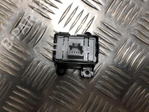 Switch RENAULT LAGUNA III (BT0/1) 1.5 dCi (BT00, BT0A, BT0T, BT1J) | BP31200724I30